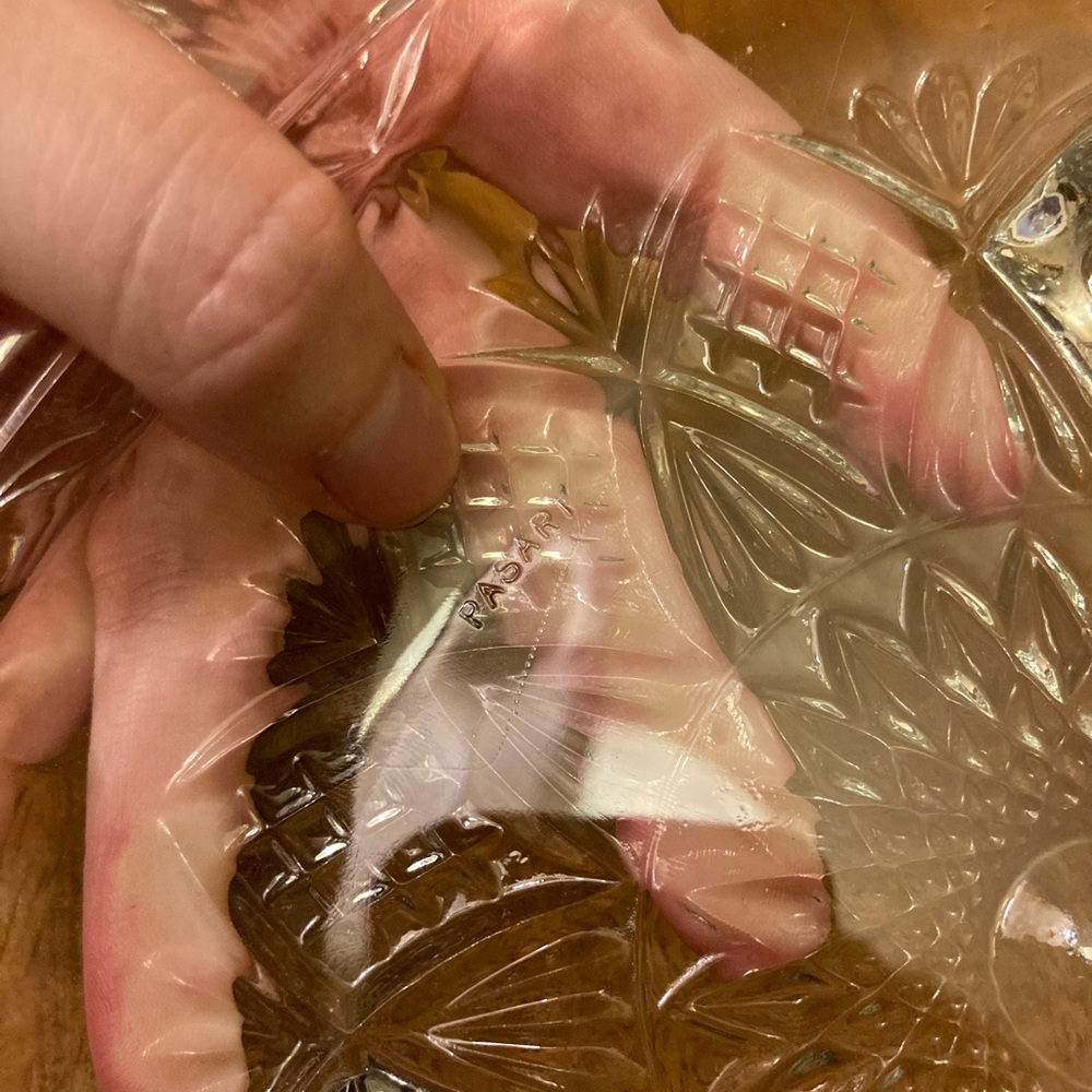 Parisi Cut Glass Tray, Footed and Handled Dish - Deep Base for Food and Display - Picture 6 of 14